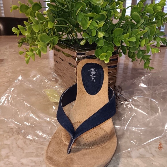 Women’s Chicketleo wedges - Picture 2 of 3